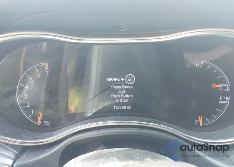 2017 Jeep Grand Cherokee Overland 4X4 z USA, uszkodzony, nr VIN 1C4RJFCG7HC685110